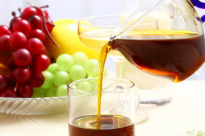 開(kāi)榨油坊要知道，榨油機(jī)隨季節(jié)變化油料有所不(圖1)